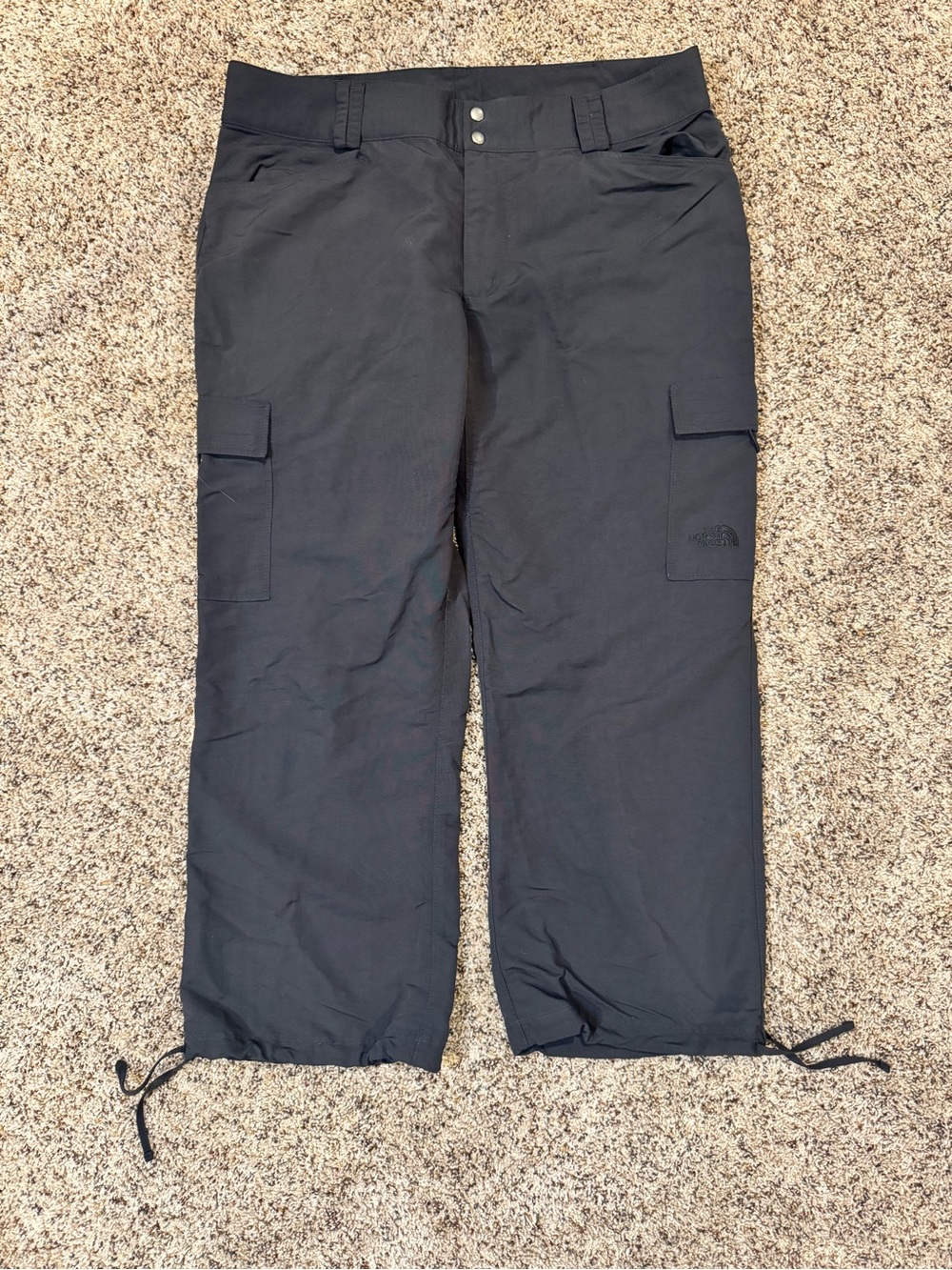 The North Face Women's Paramount Capri Cropped Cargo Pants